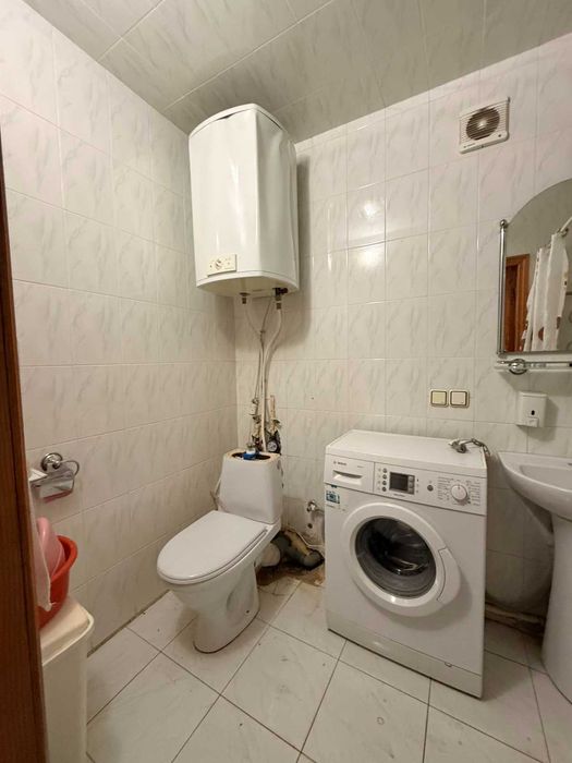 Продам 2 комнатную чешку на Мира.Можно по госпрограмме