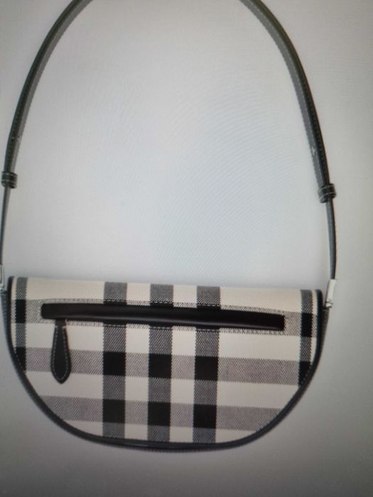 Burberry - Mala Olympia