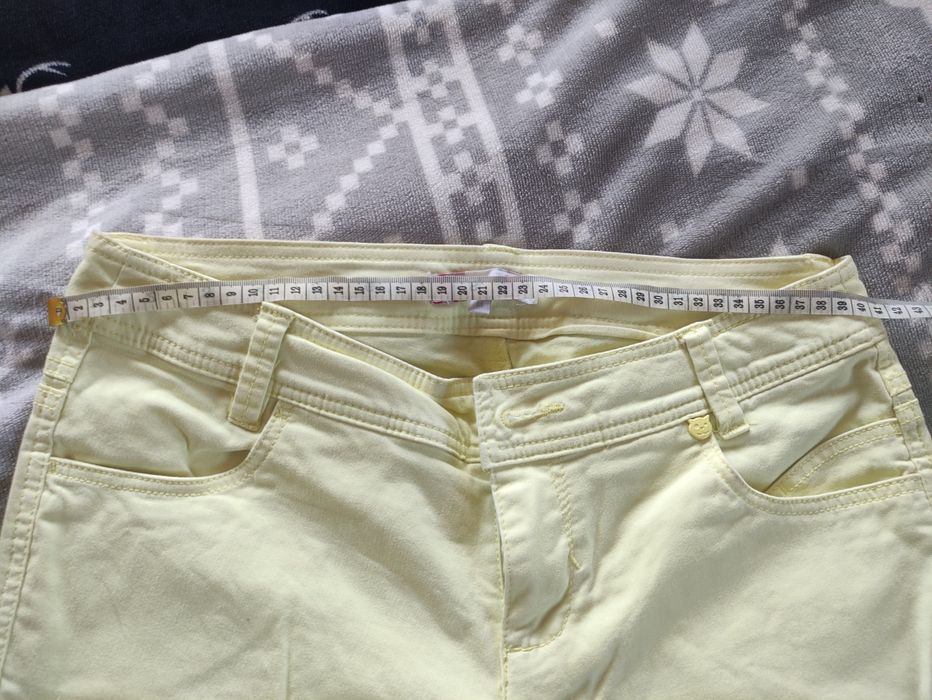 Piękne spodnie materiałowe M Cropp