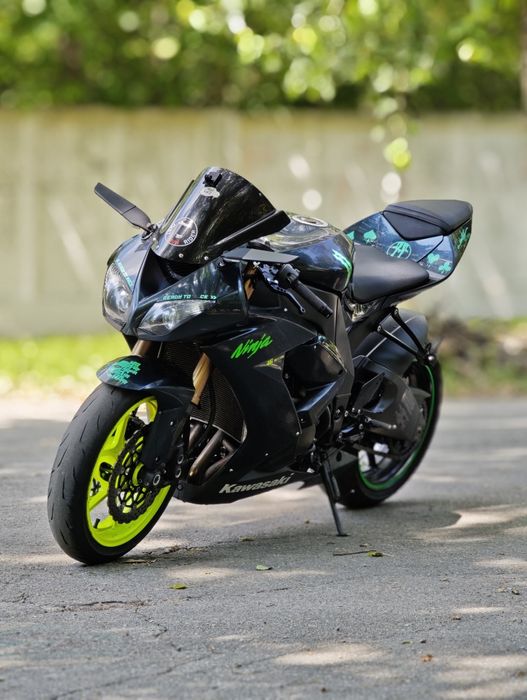Kawasaki ninja zx10r (не Honda,Suzuki,Yamaha)
