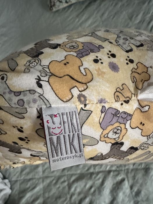 Fiki miki poduszka do karmienia rogal