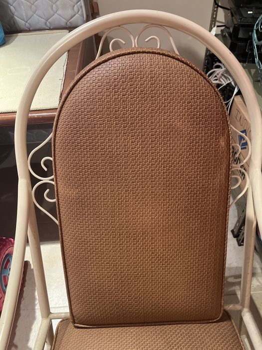 Cadeira em ferro de baloico