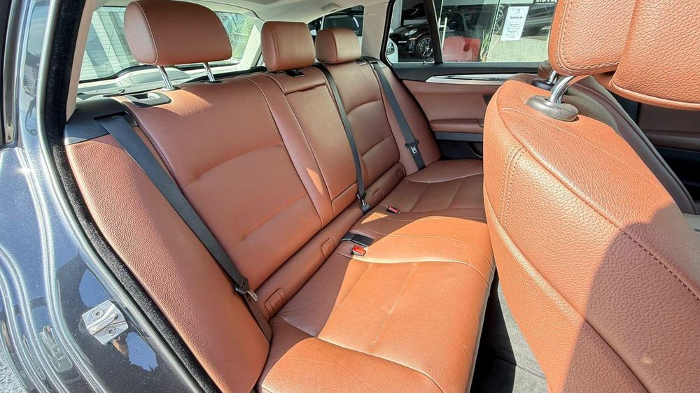BMW 520 d Auto de 2011 com 195,740 kms