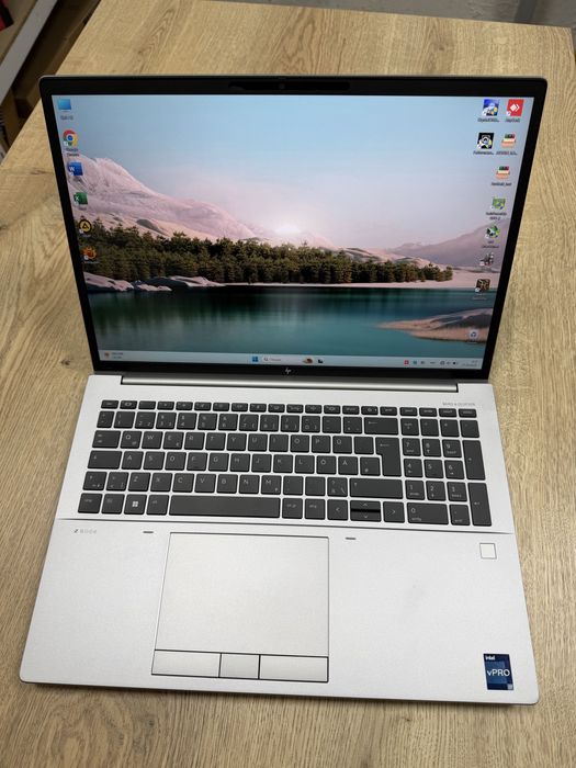 Ноутбук HP Zbook Fury 16 G10  i7-13850HX/32Gb/1Tb SSD/RTX 2000 ADA