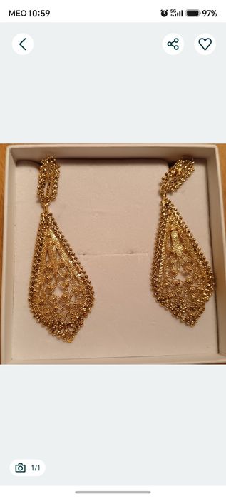 Brincos em Prata Dourada - Novos