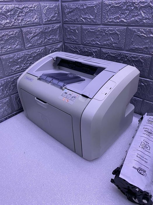 Лазерний Принтер hp 1020