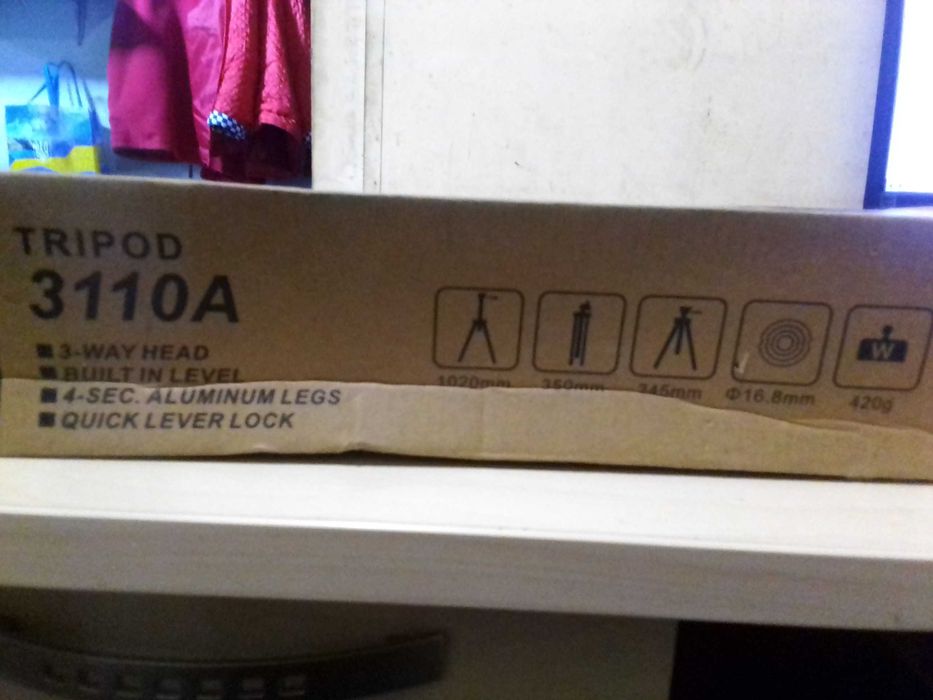 Штатив 3110 с крепежом для телефона