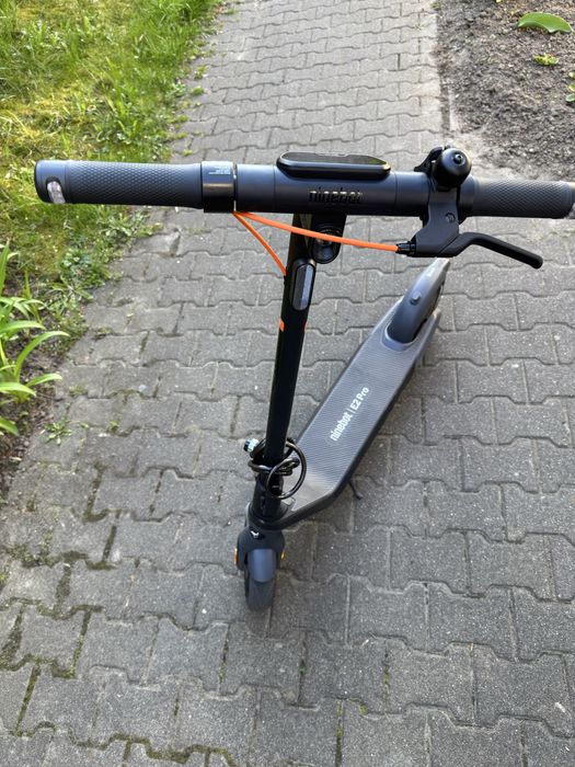 Hulajnoga elektryczna Ninebot E2 Pro w BARDZO dobrym stanie