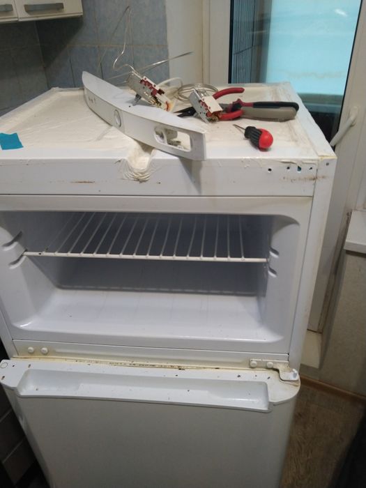 Ремонт холодильников Самсунг, LG, Индезит, Атлант и др