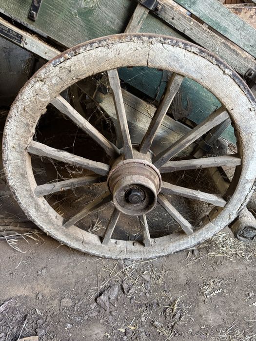 Carroca antiga em perfeitas condições! Sempre protegida em garagem