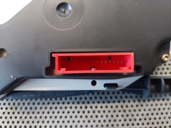 Quadrante / painel de instrumentos RENAULT Clio II (BB0/1/2_, CB0/1/2_