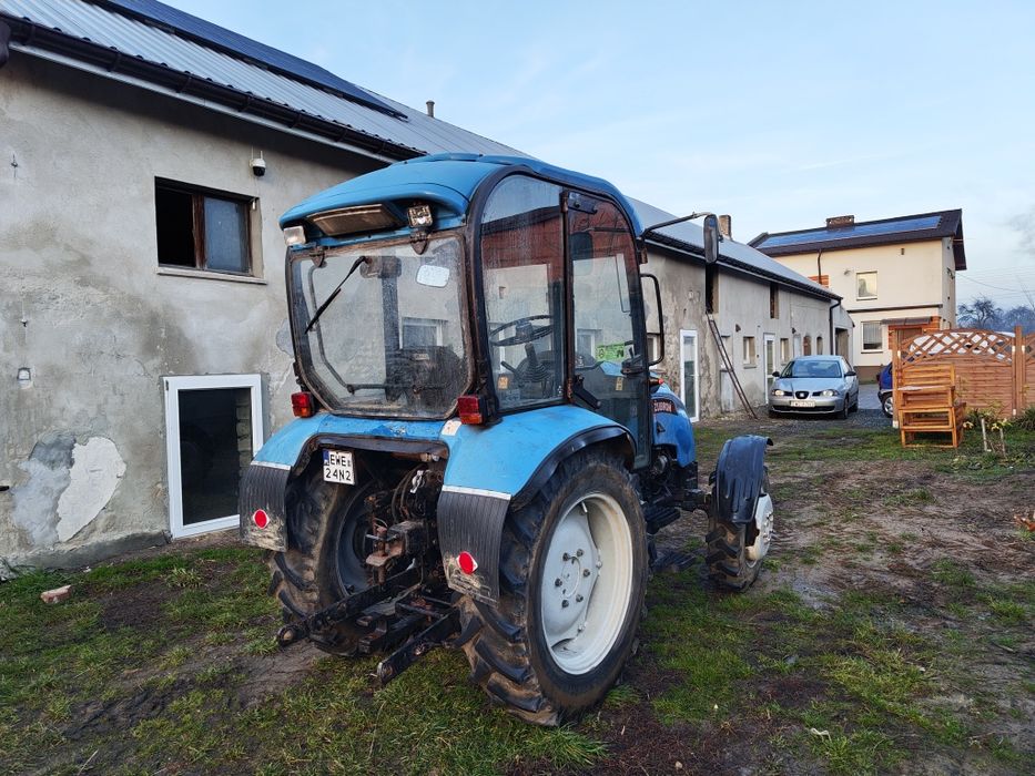 Ciągnik rolniczy Żubroń 2048A