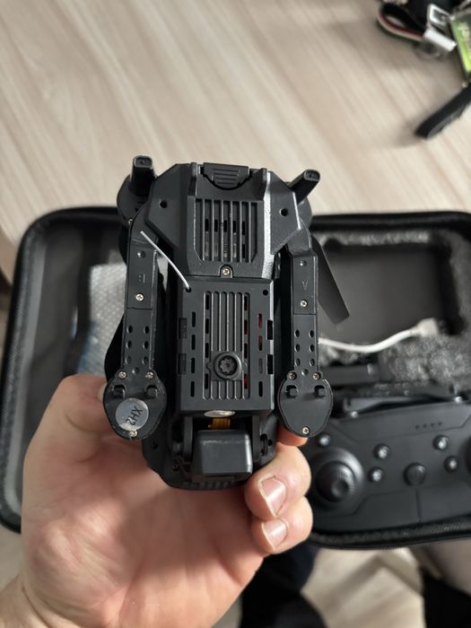 Sprzedam dron sprawny