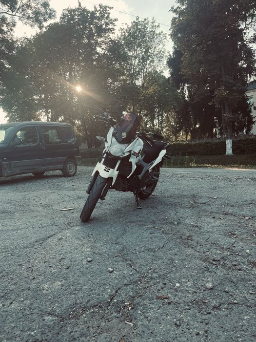 Lifan Kp 200.