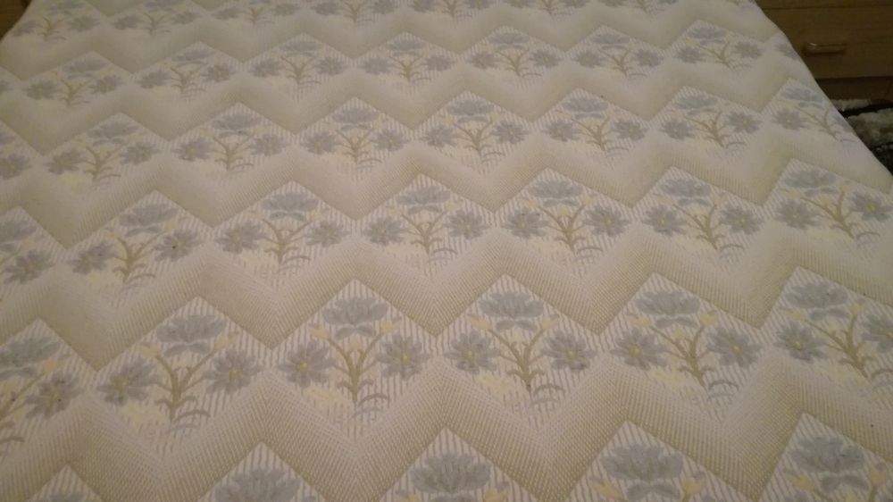 Summer Double Bed Quilt64550700444547122