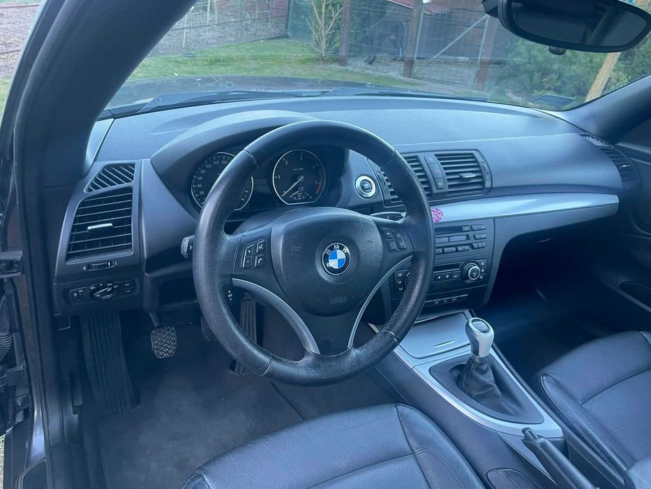 BMW seria1  E 88 cabrio