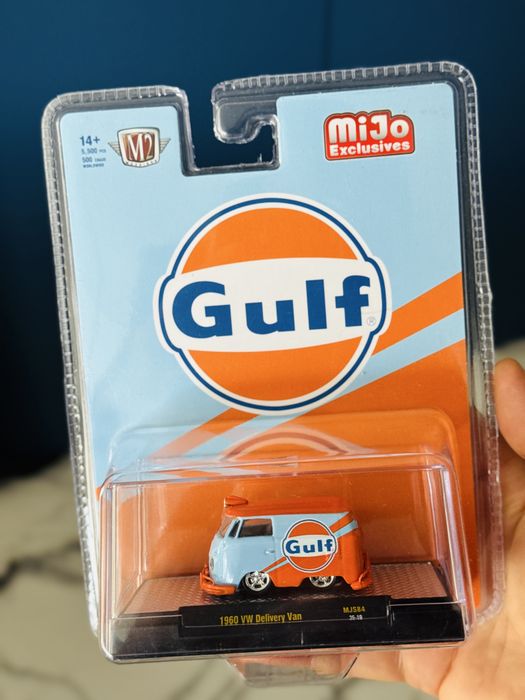 M2 Machines MiJo Exclusives 1960 VW Delivery Van GULF Volksvagen T2 T1