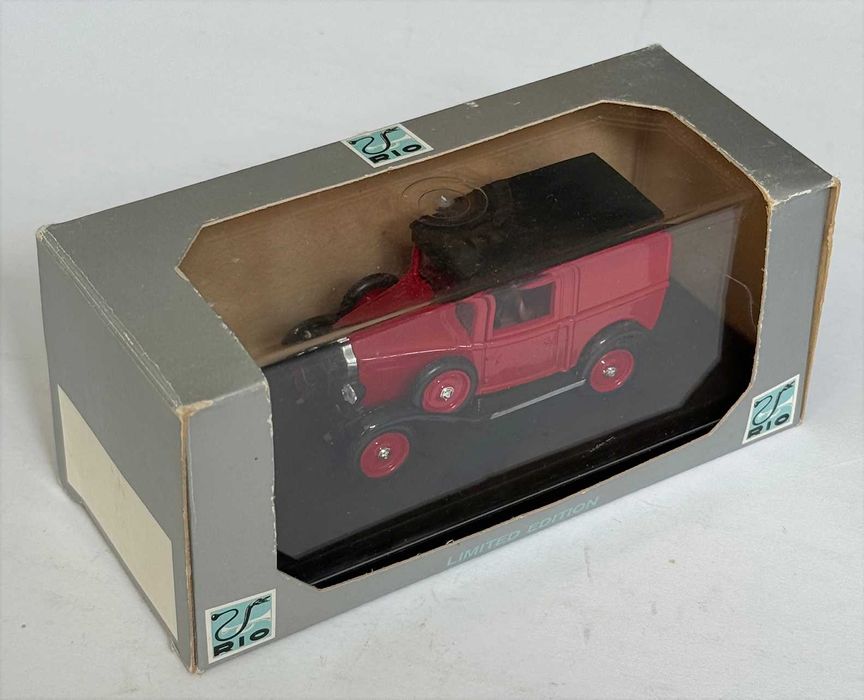 RIO13_FIAT 508 “Balilla” 1932-1937. Escala 1/43. Made in Italy. Como novo.