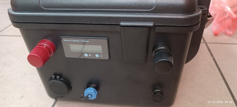 Bank energii LifePO4 12V 100Ah  bluetooth apka