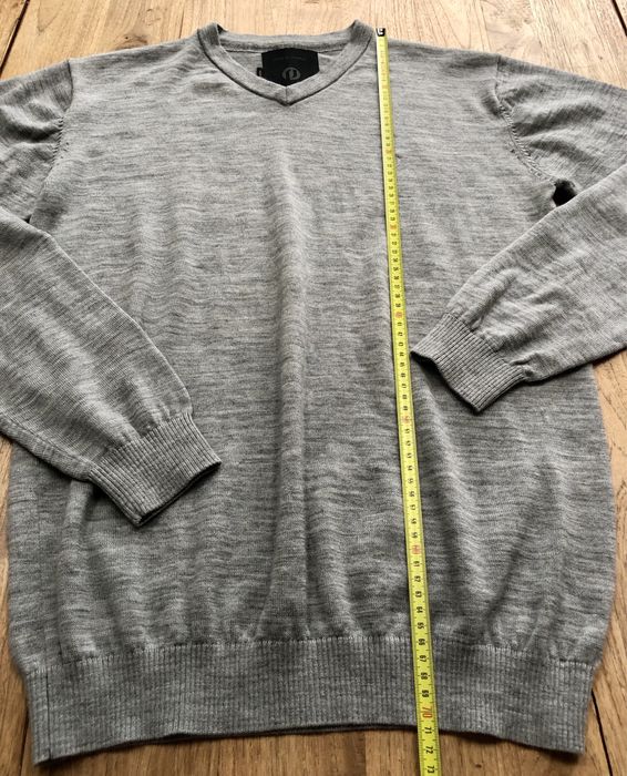 Sweter męski wełniany merino  Jack&Jones szary w serek XL