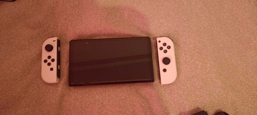 Nintendo Switch OLED + Bolsa