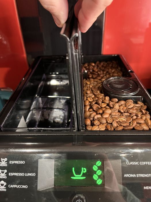 Кофемашина Philips Saeco Minuto Latte Macchiato б/у