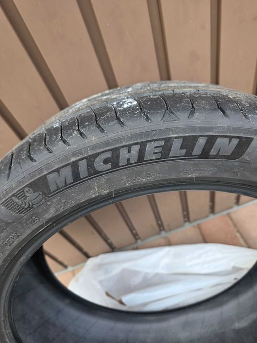 Opony Michelin 235/45 R20 100 H XL