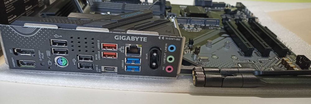 Материнська плата Gigabyte B850 GAMING WIFI6_sAM5, AMD B850, PCI-Ex16