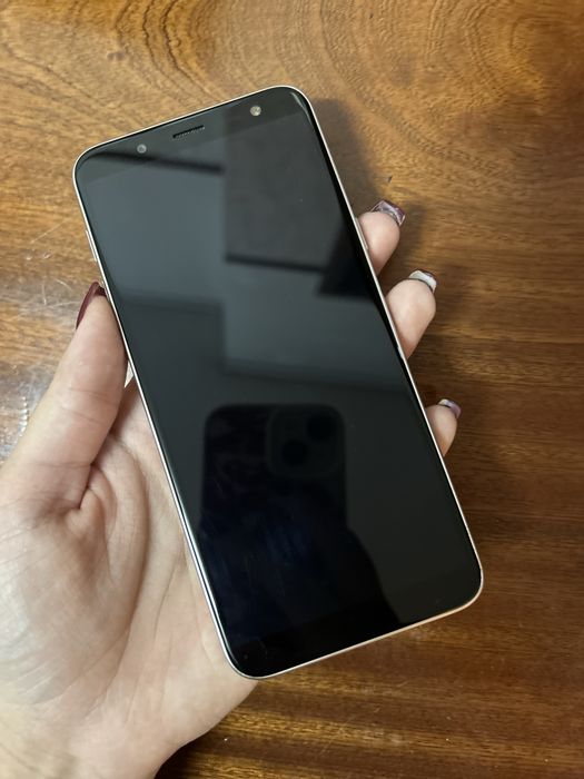 Samsung Galaxy J6 - Otimo Estado