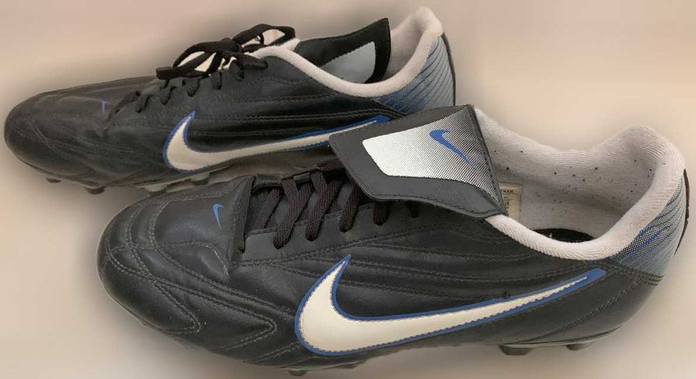 Chuteiras de Futebol Nike Unissexo, Preto e Branco, como Novas