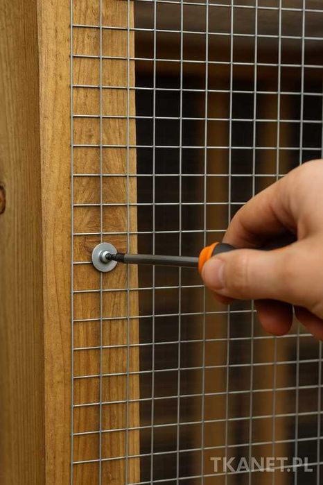 Siatka zgrzewana przeciw gryzoniom 10x10mm hodowlana na woliery klatki