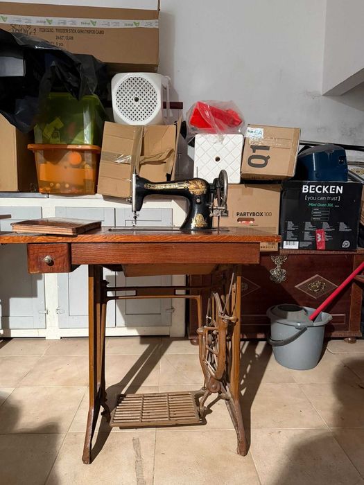 Maquina de Costura Oliva 2 originais