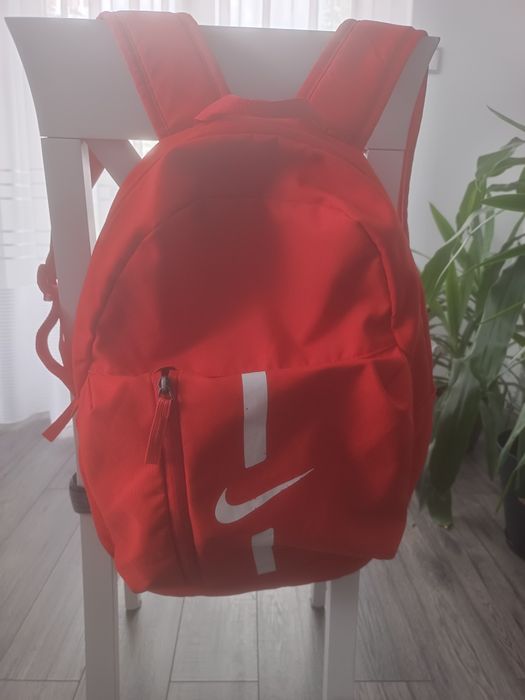Plecak Nike czerwony