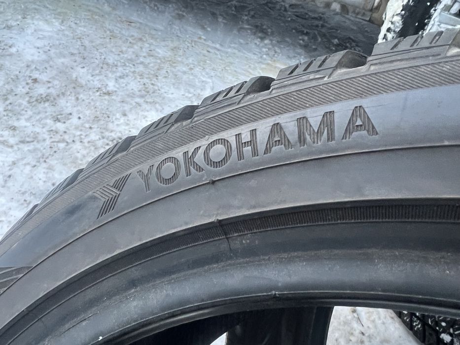 Шини зимові 225/45 R17 Yokohama