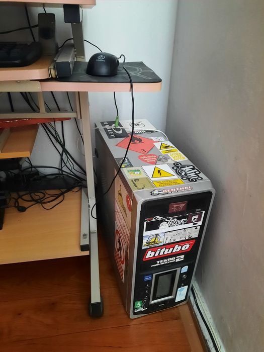 Komputer stacjonarny