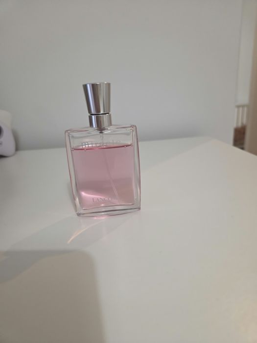 Perfume mulher miracle usado