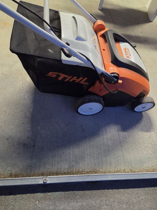 STIHL Wertykulator elektryczny RLE 240