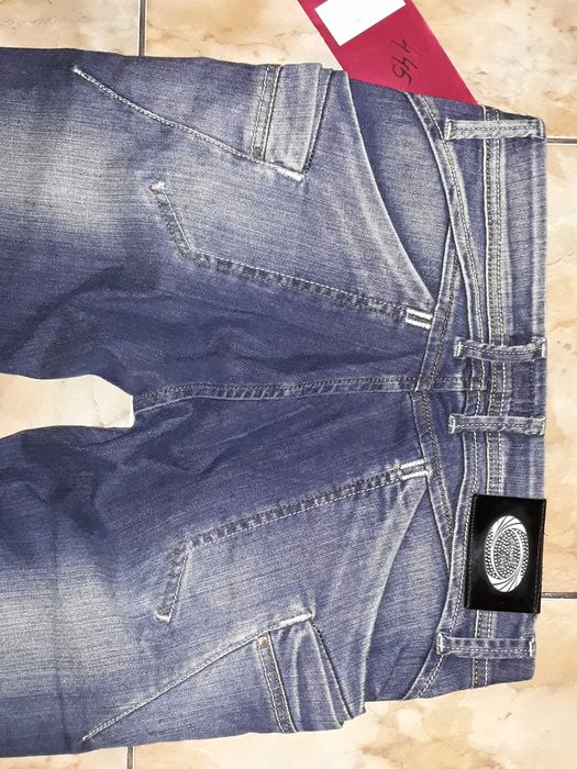 Джинсы женские, новые