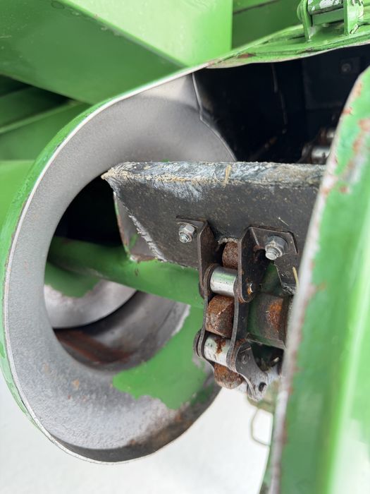 John Deere 1075 Джон Дир