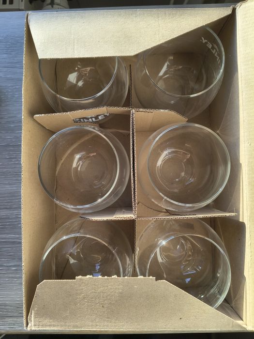 6 szklanek / Kinley / 280ml / pogrubione logo