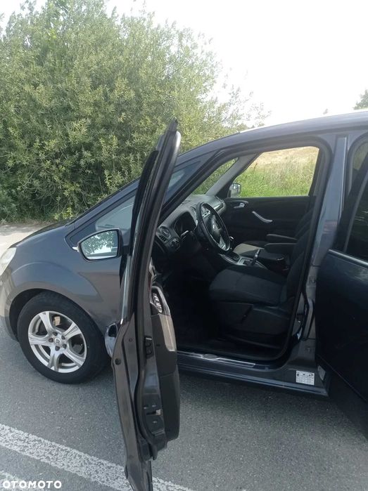 Ford Galaxy Ghia 2.0 DCi 2009r