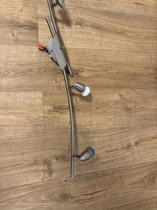 Lampa halogenowa sufitowa