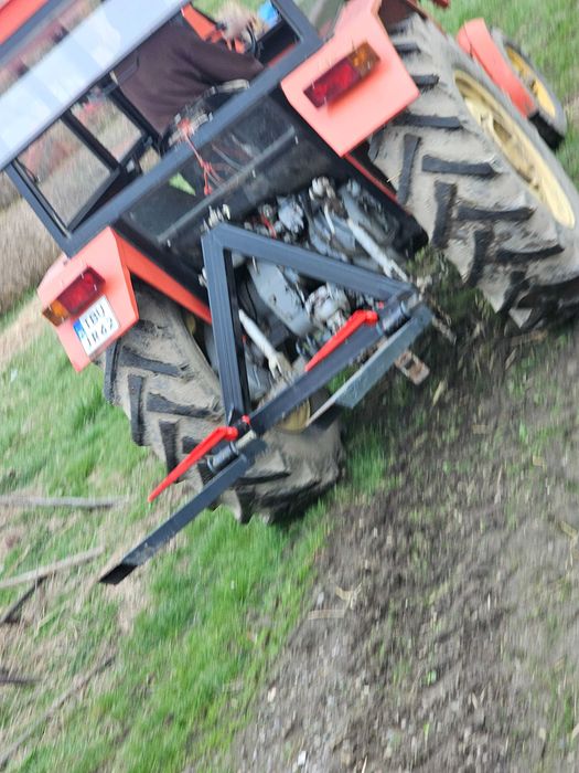 Łyżka hydrauliczna z Kiprem HYDRAULICZNYM na tył Łycha do ziemi szufla