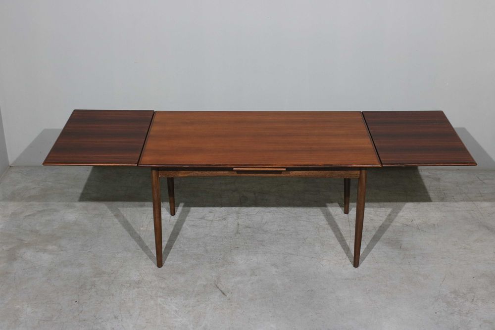 Mesa de jantar dinamarquesa extensível em pau santo | Década 1960