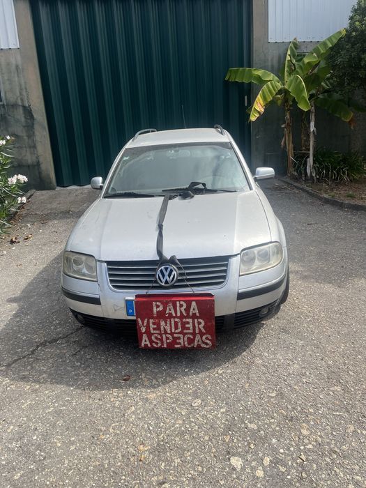 V W Passat 1.9 TDI 130 CV Ano 2002