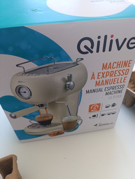 Máquina de café nova qilive