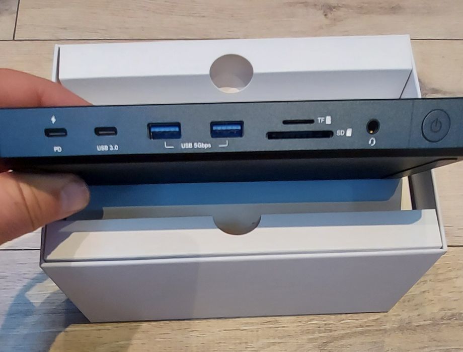 Stacja dokująca iVANKY FusionDock Pro 1 do MacBooka - 14 portów, 4K