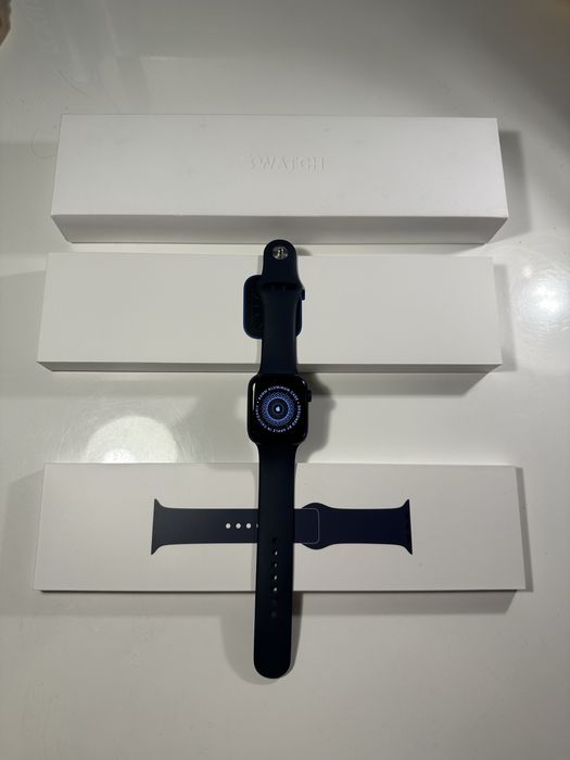 Apple Watch Series 6 44 mm GPS + Cellular – granatowy