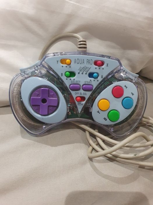 Super Nintendo Aqua Pad Controller64737970047489123