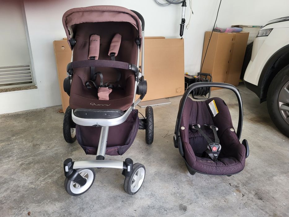 Carrinho de Bebé Qwinny